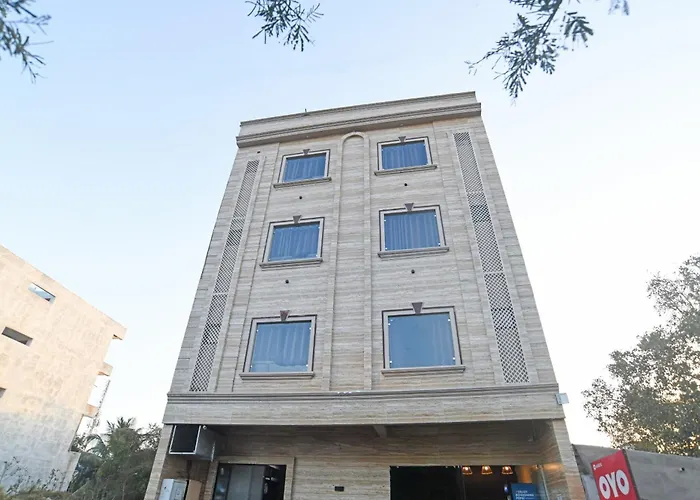 Hotels With Four Stars Super Townhouse O Benchmark