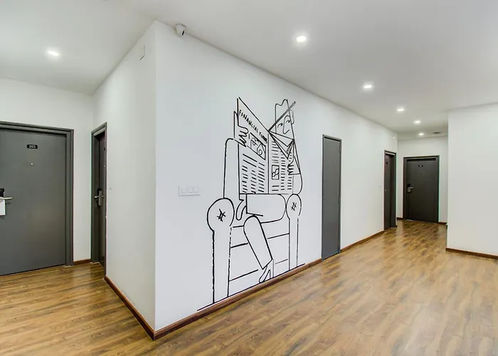 Hotels With Four Stars Super Townhouse O Benchmark